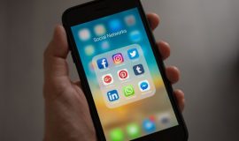 Người Ấn Độ có thể mất quyền truy cập vào Facebook và Twitter