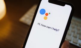 Trợ lý ảo Google bị tố nghe lén người dùng