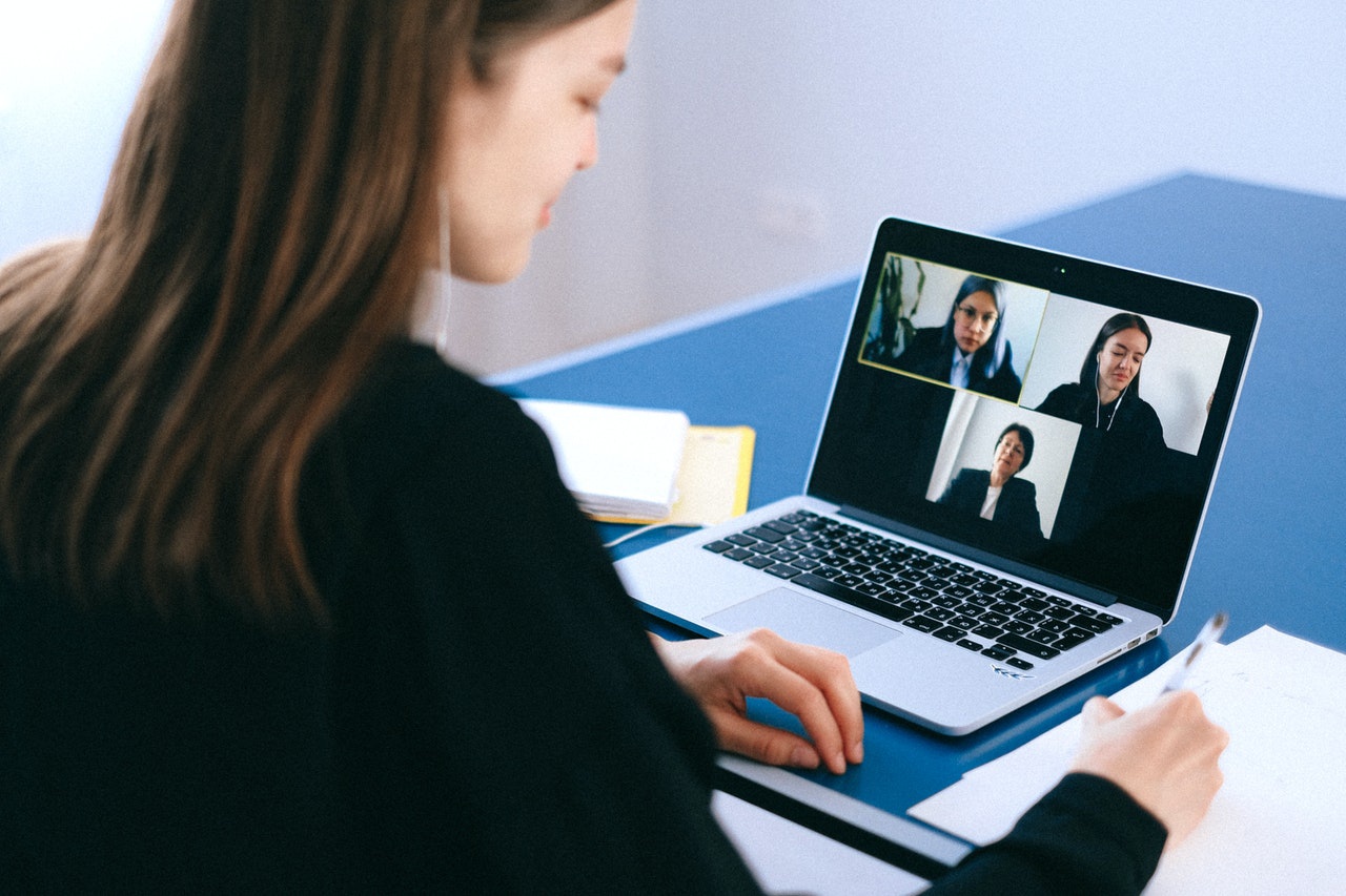 people-on-a-video-call-4226140_bdjb