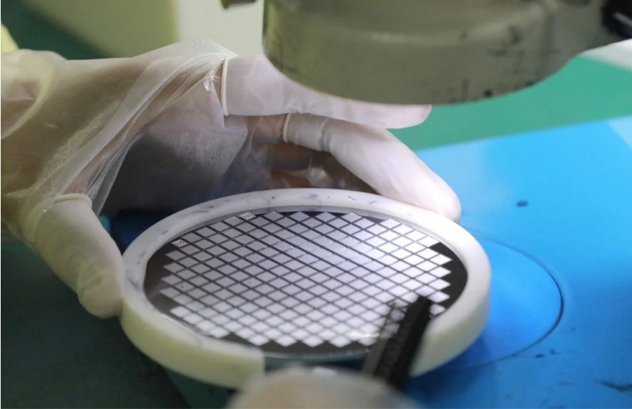 tno_cac-nha-sx-dien-thoai-tq-gap-kho-vi-tsmc-va-samsung-tang-gia-chip_jkhu